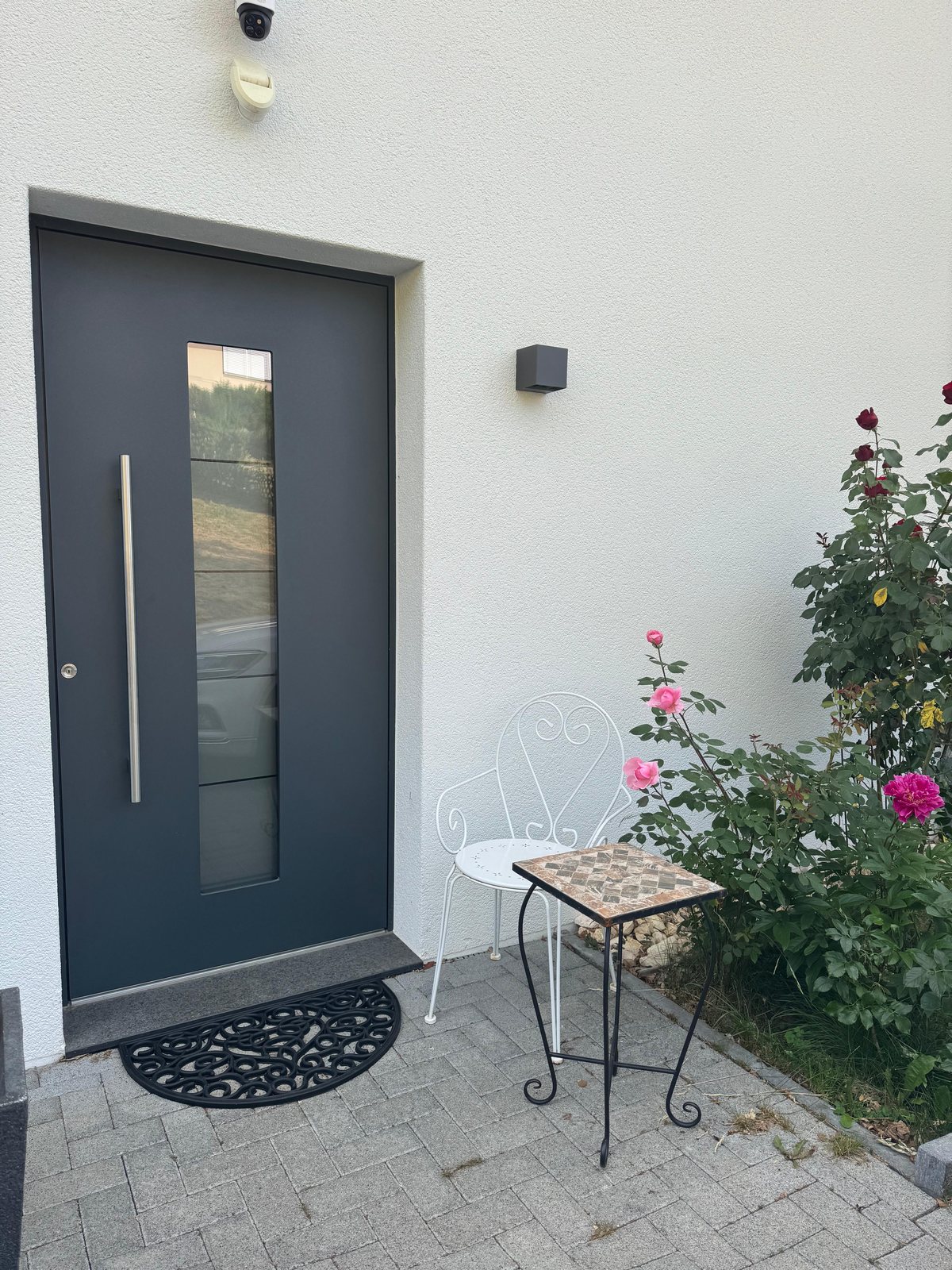 Entrance of Villa 77, furnished private house in Aargau near Baden